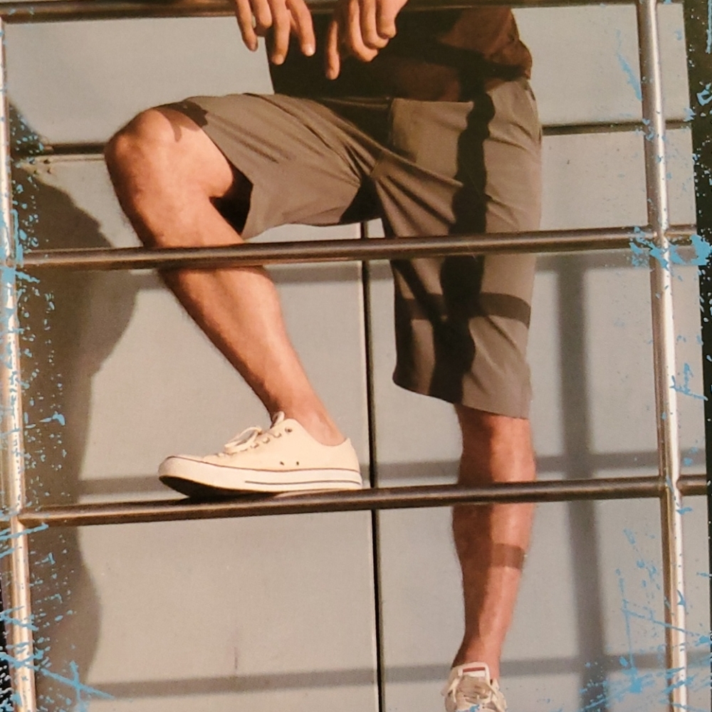 Iron Co.  Bemuda/Short Size M